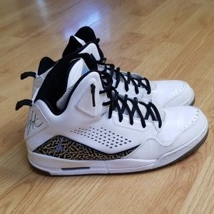 Air Jordan Flight White